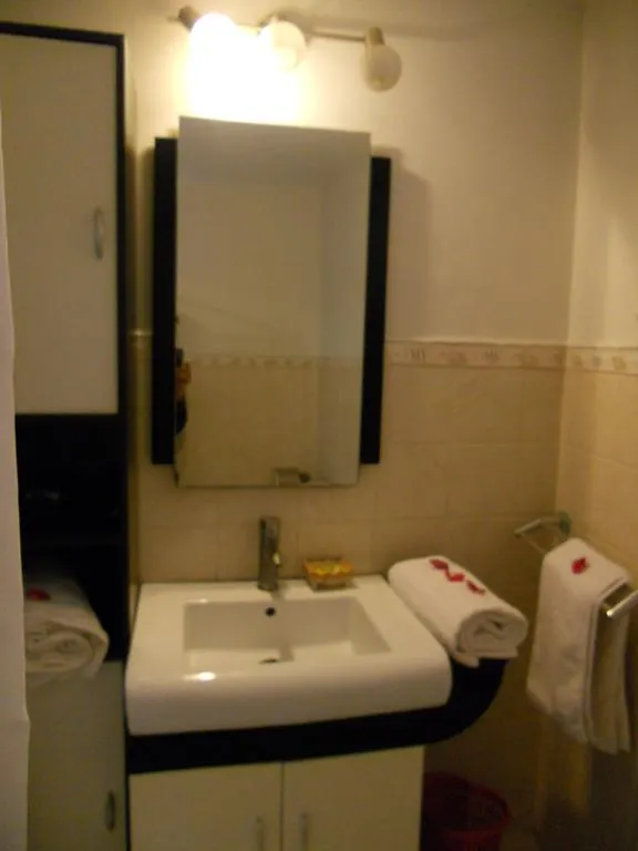 Riad Johnboy مراكش 3*,  المغرب